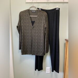 Sharon Anthony Women’s 2pc Set Size Medium